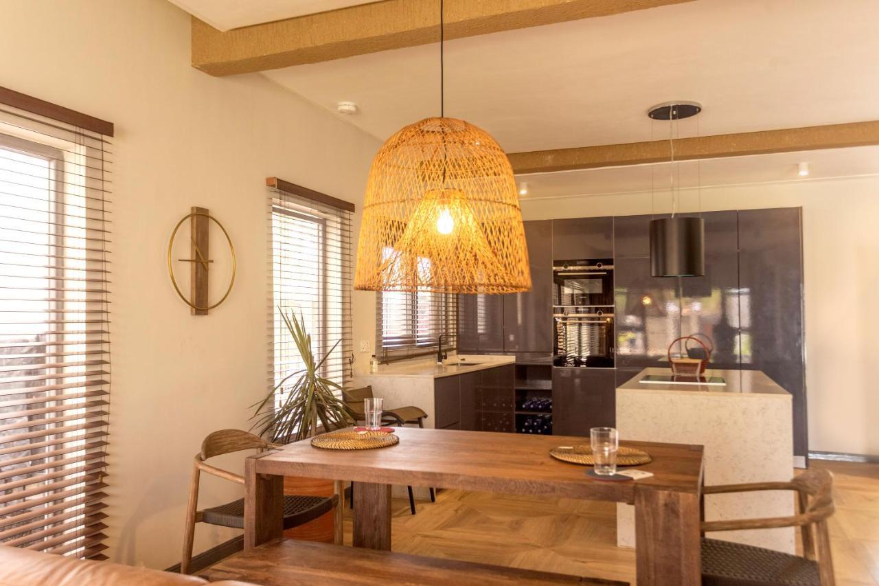 Serenity Residences & Spa - Kokrobite Beach Buitenkant foto