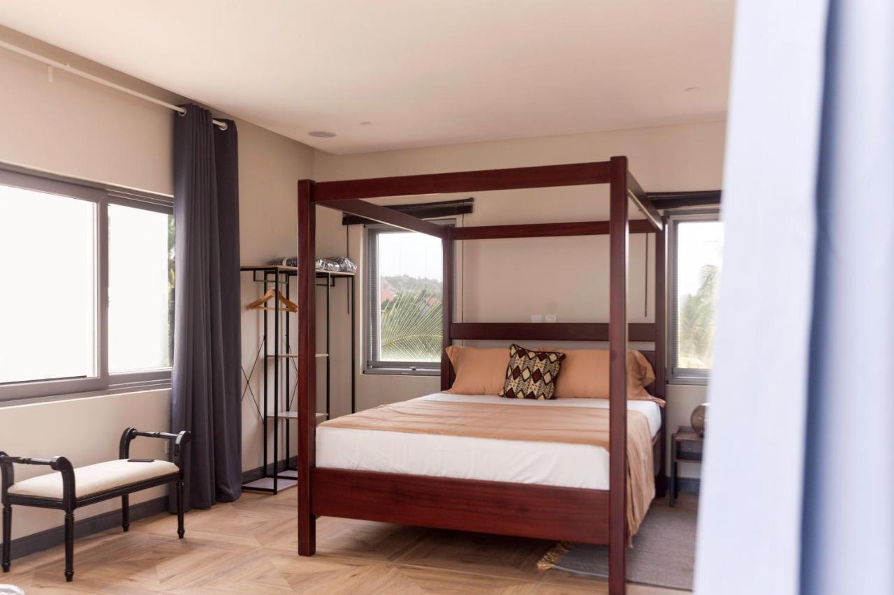 Serenity Residences & Spa - Kokrobite Beach Buitenkant foto