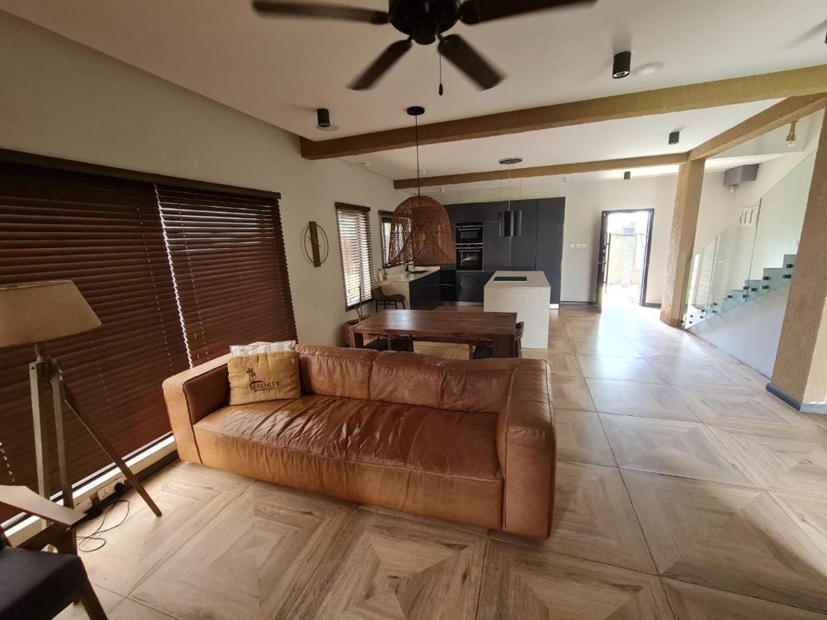 Serenity Residences & Spa - Kokrobite Beach Buitenkant foto