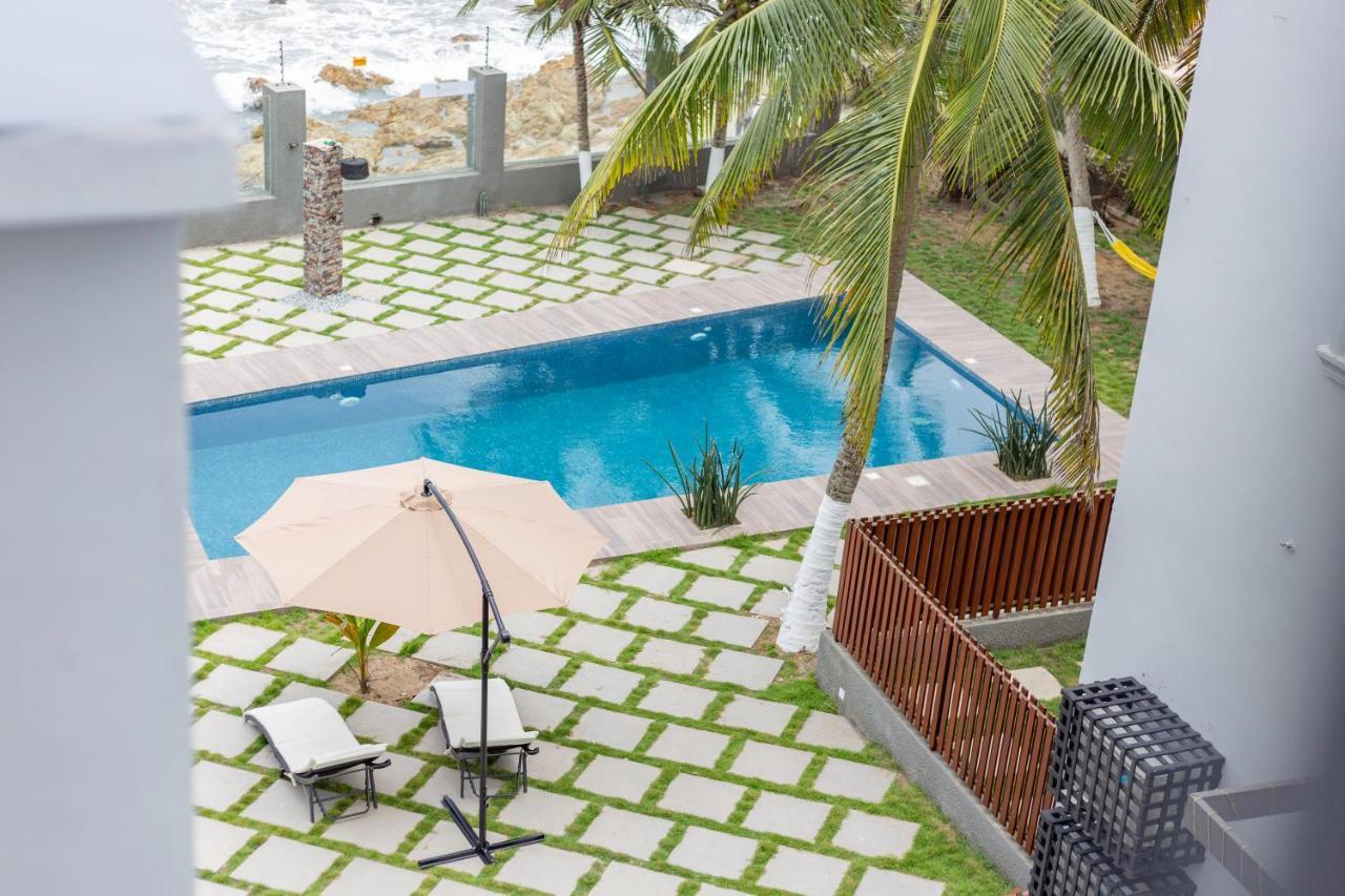 Serenity Residences & Spa - Kokrobite Beach Buitenkant foto