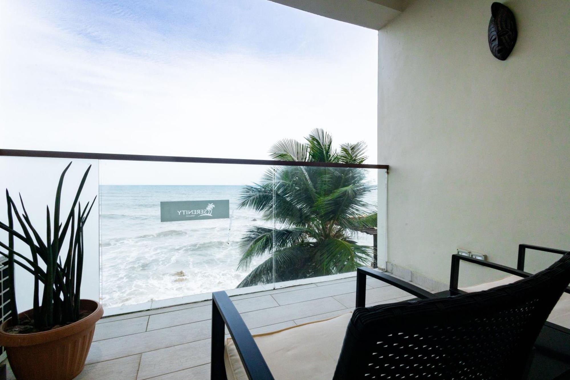 Serenity Residences & Spa - Kokrobite Beach Buitenkant foto